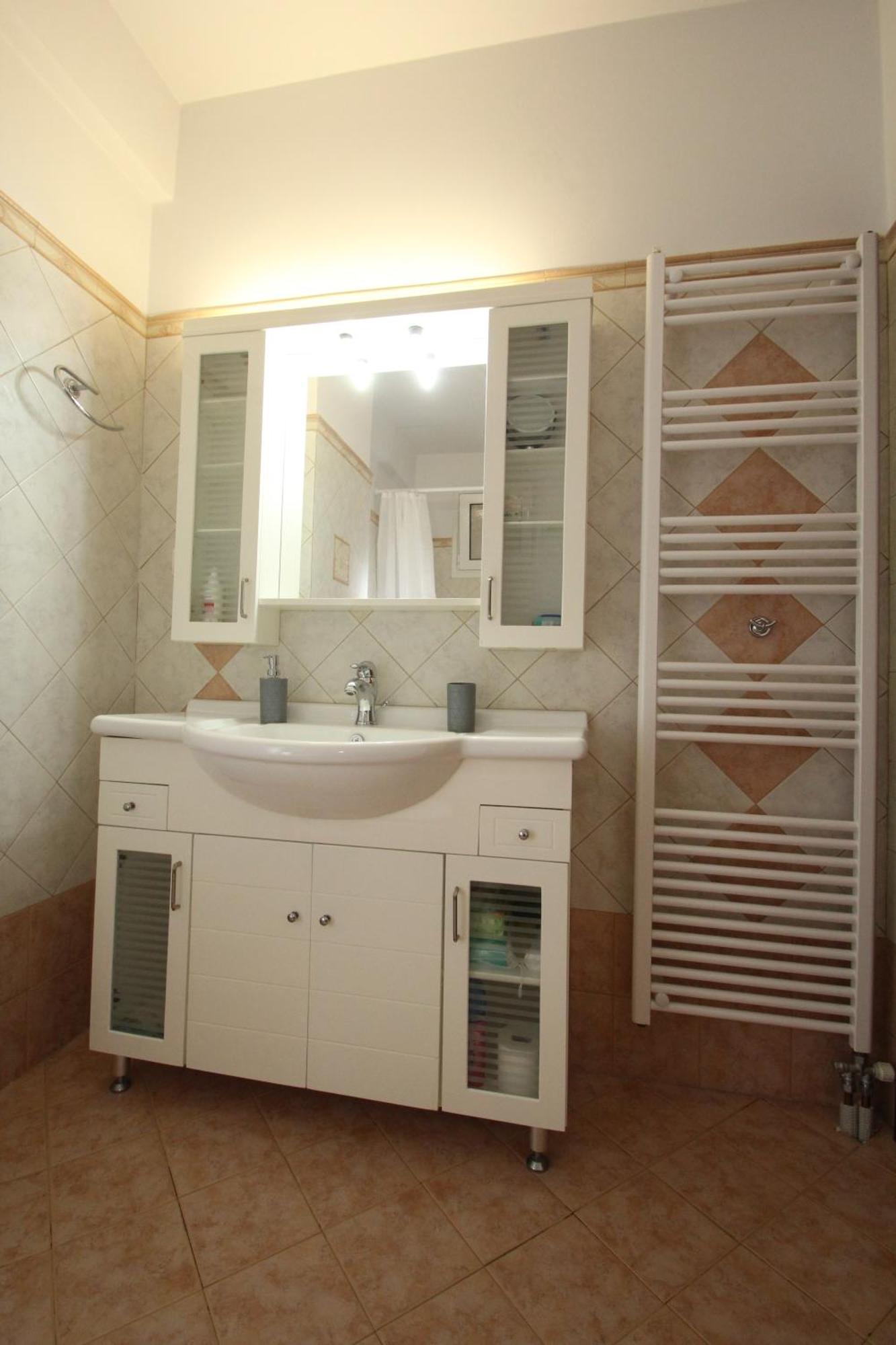 Spacious Country Apartment Враврона Екстер'єр фото